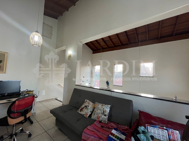 Sobrado à venda com 3 quartos, 330m² - Foto 11