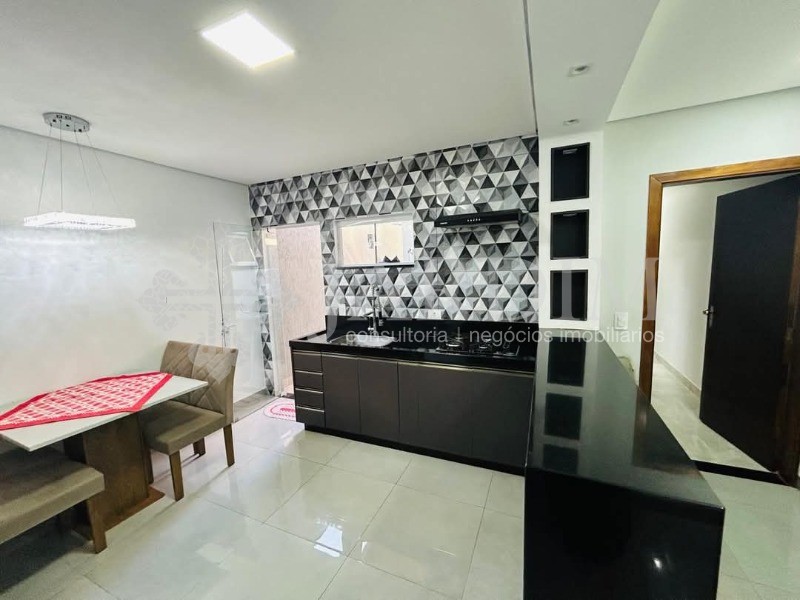 Casa à venda com 2 quartos, 128m² - Foto 7