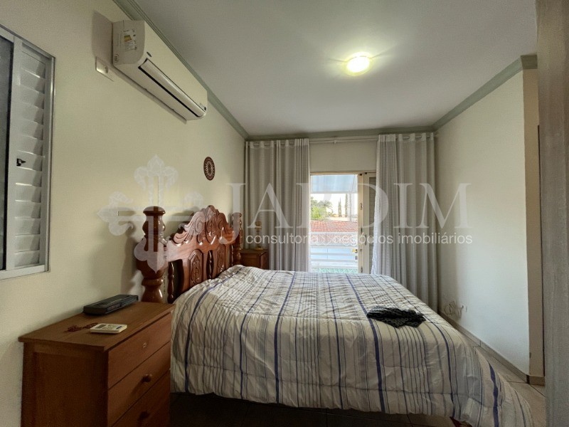 Sobrado à venda com 3 quartos, 330m² - Foto 14