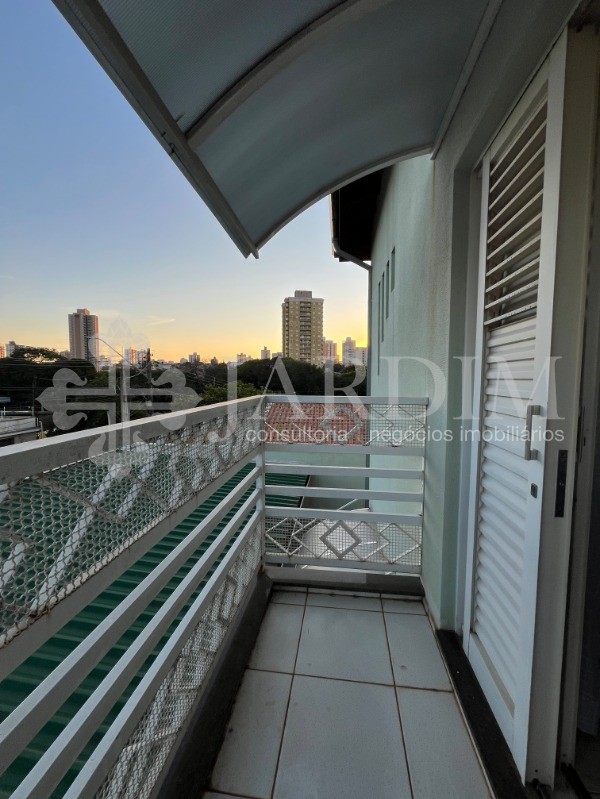 Sobrado à venda com 3 quartos, 330m² - Foto 18