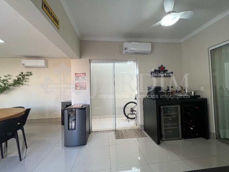 Casa de Condomínio à venda com 4 quartos, 255m² - Foto 40