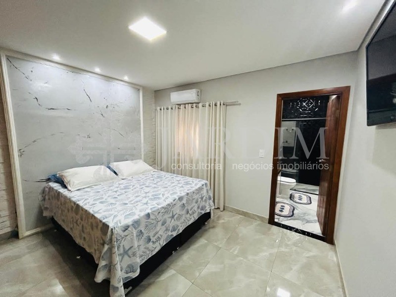 Casa à venda com 2 quartos, 128m² - Foto 12