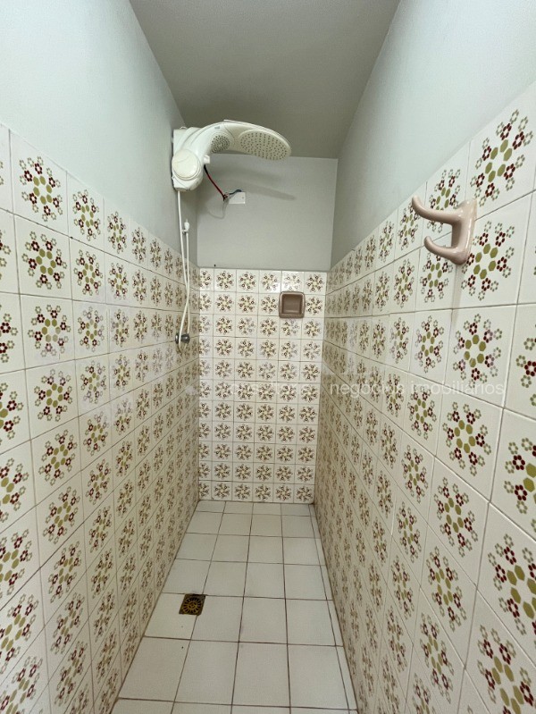 Casa para alugar com 2 quartos, 120m² - Foto 21