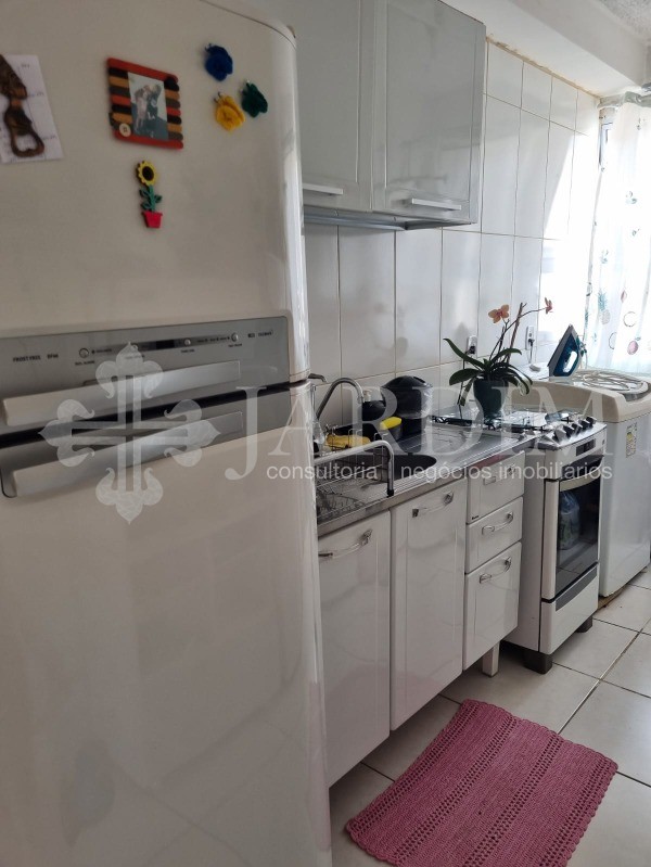 Apartamento à venda com 2 quartos, 47m² - Foto 7