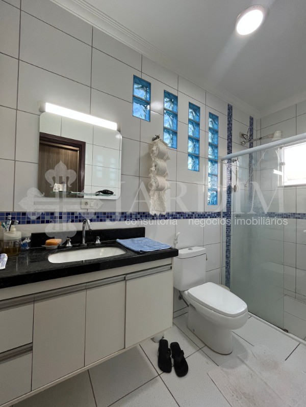Sobrado à venda com 3 quartos, 330m² - Foto 17