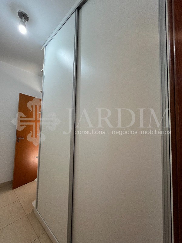 Casa de Condomínio à venda com 4 quartos, 255m² - Foto 25
