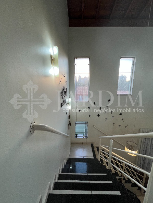 Sobrado à venda com 3 quartos, 330m² - Foto 8