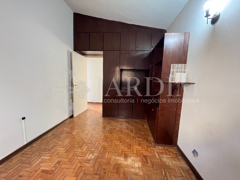 Casa para alugar com 2 quartos, 120m² - Foto 17