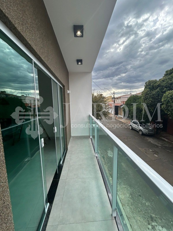 Casa à venda com 3 quartos, 125m² - Foto 15