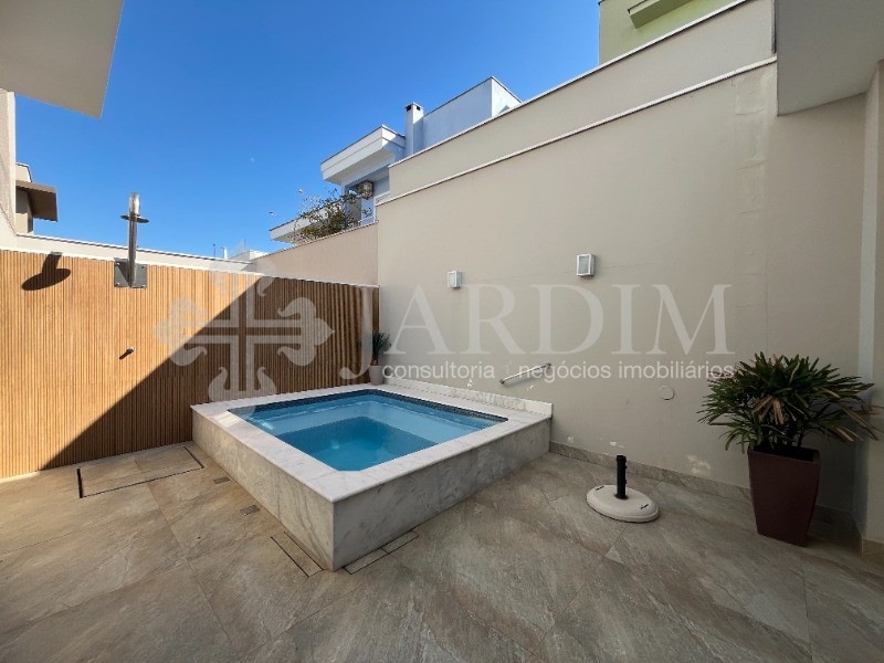 Casa de Condomínio à venda com 4 quartos, 255m² - Foto 33