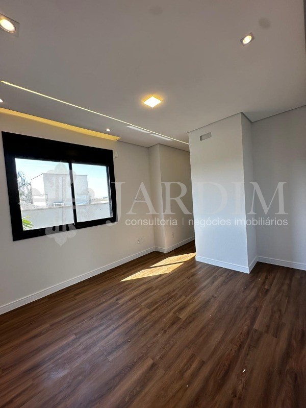 Casa de Condomínio à venda com 3 quartos, 310m² - Foto 33