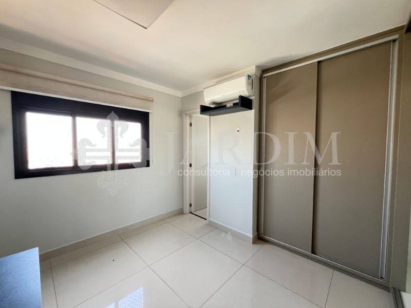 Apartamento para alugar com 3 quartos, 160m² - Foto 32