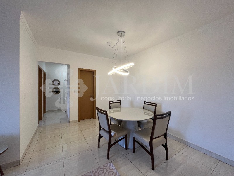 Apartamento para alugar com 3 quartos, 128m² - Foto 13
