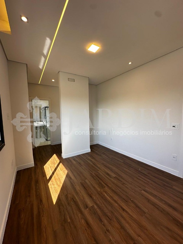 Casa de Condomínio à venda com 3 quartos, 310m² - Foto 34