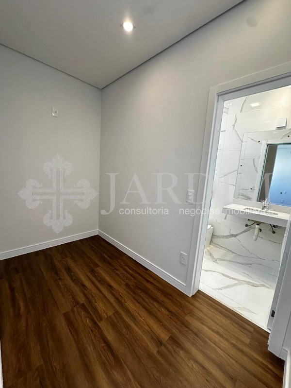 Casa de Condomínio à venda com 3 quartos, 310m² - Foto 40