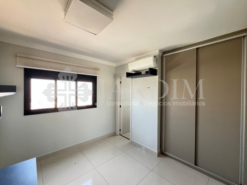 Apartamento para alugar com 3 quartos, 160m² - Foto 33
