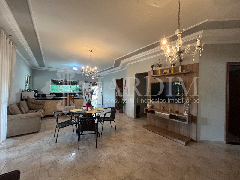 Chácara, 4 quartos, 1000 m² - Foto 11