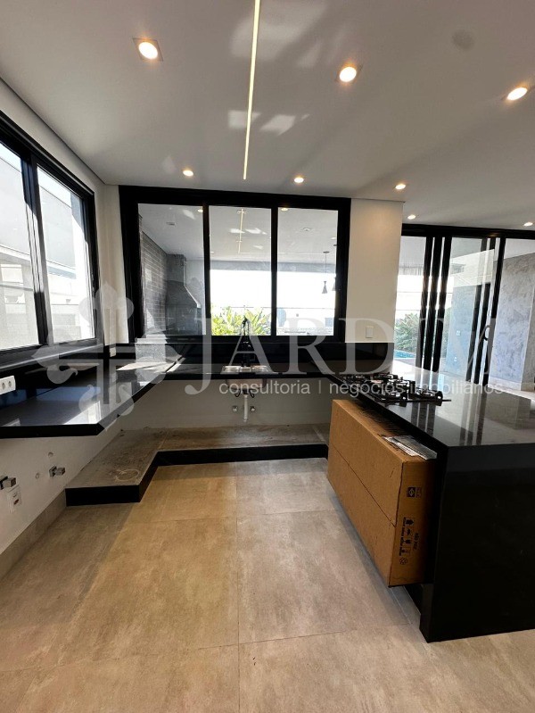 Casa de Condomínio à venda com 3 quartos, 310m² - Foto 21