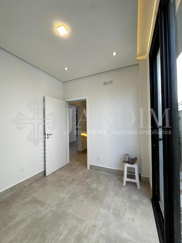 Casa de Condomínio à venda com 3 quartos, 310m² - Foto 23