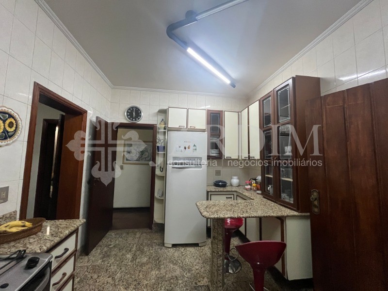 Sobrado à venda com 3 quartos, 265m² - Foto 30