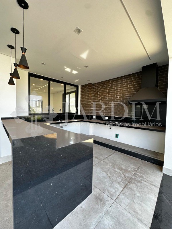 Casa de Condomínio à venda com 3 quartos, 310m² - Foto 11