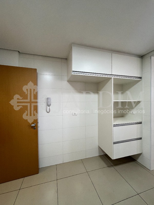 Apartamento à venda e aluguel com 3 quartos, 114m² - Foto 5
