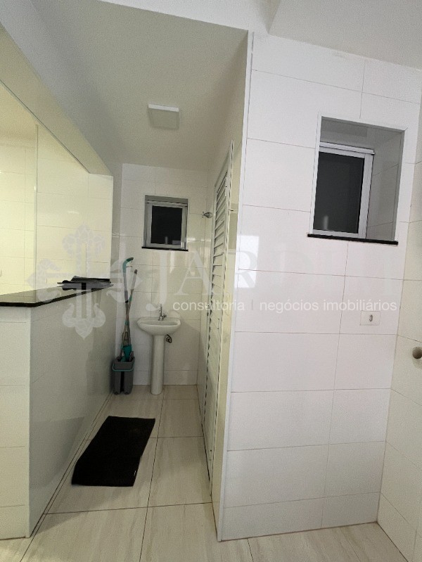 Apartamento para alugar com 3 quartos, 128m² - Foto 8