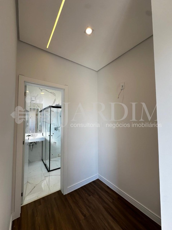 Casa de Condomínio à venda com 3 quartos, 310m² - Foto 35