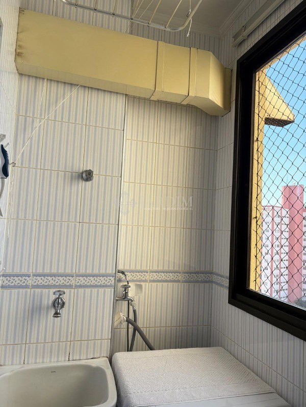 Apartamento à venda com 3 quartos, 74m² - Foto 22