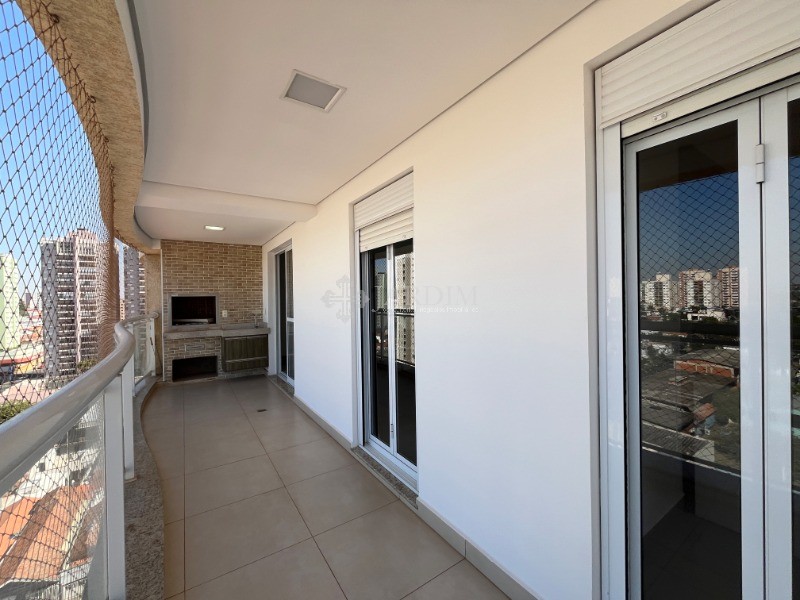 Apartamento para alugar com 3 quartos, 114m² - Foto 19