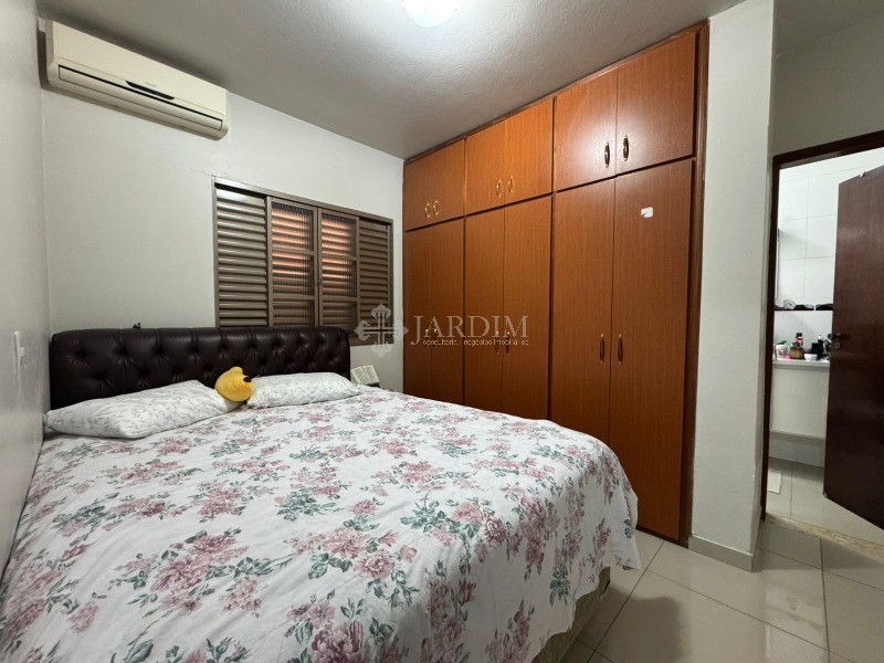 Casa de Condomínio à venda com 2 quartos, 360m² - Foto 27