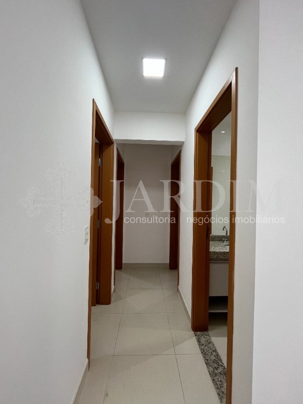 Apartamento para alugar com 3 quartos, 86m² - Foto 13