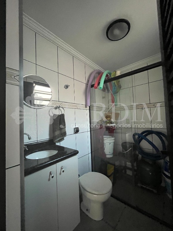 Casa à venda com 2 quartos, 255m² - Foto 29
