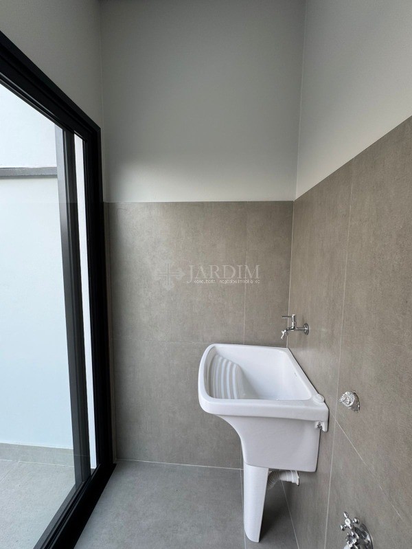 Casa de Condomínio à venda com 3 quartos, 200m² - Foto 24