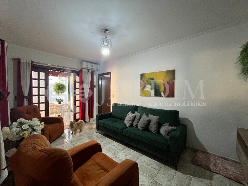 Casa à venda com 2 quartos, 255m² - Foto 7