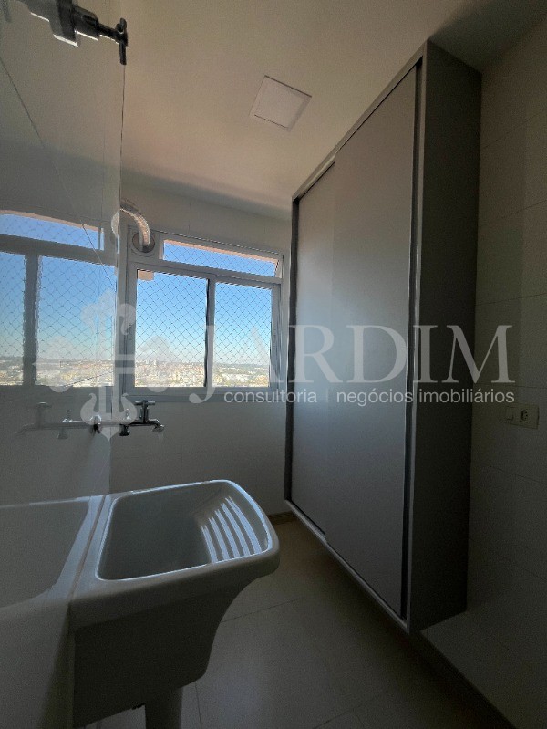 Apartamento para alugar com 3 quartos, 86m² - Foto 30