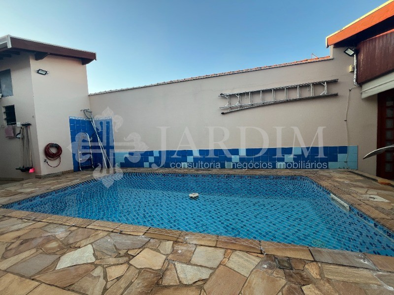 Casa à venda com 2 quartos, 255m² - Foto 26
