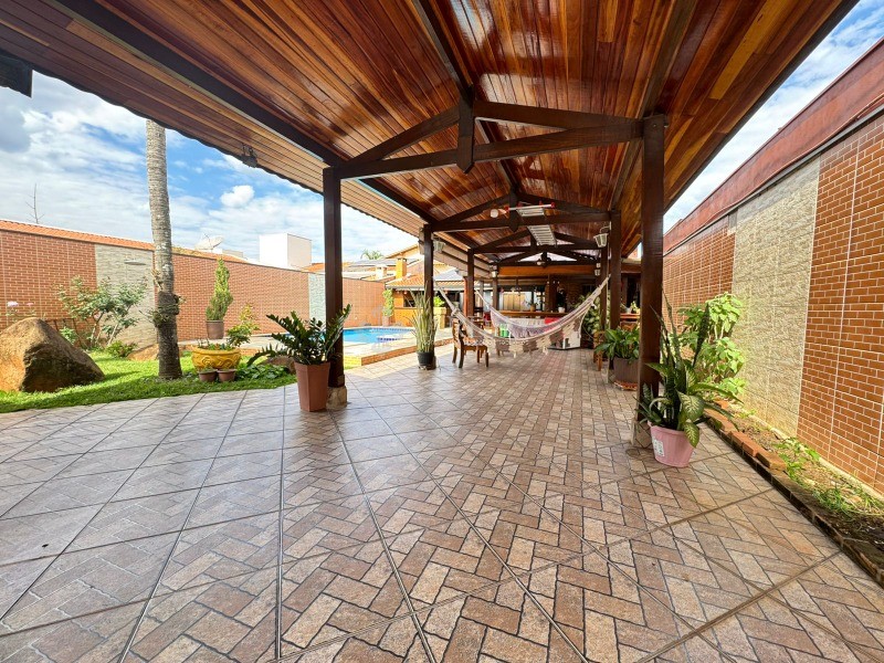 Casa de Condomínio à venda com 2 quartos, 360m² - Foto 3