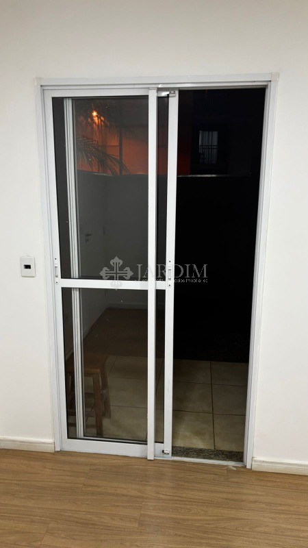 Apartamento à venda com 2 quartos, 54m² - Foto 2