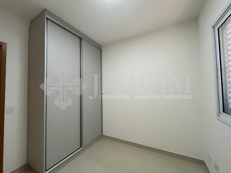 Apartamento para alugar com 3 quartos, 86m² - Foto 18