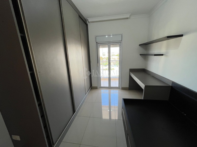 Apartamento para alugar com 3 quartos, 114m² - Foto 25
