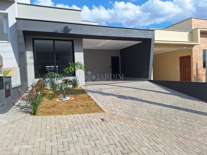 Casa de Condomínio à venda com 3 quartos, 200m² - Foto 1
