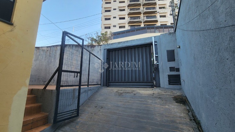 Sobrado à venda e aluguel com 3 quartos, 317m² - Foto 11