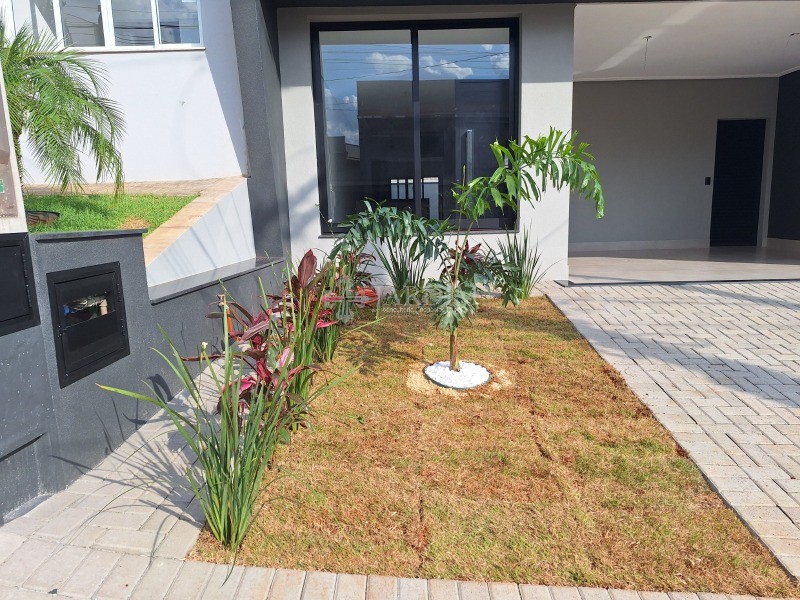 Casa de Condomínio à venda com 3 quartos, 200m² - Foto 2