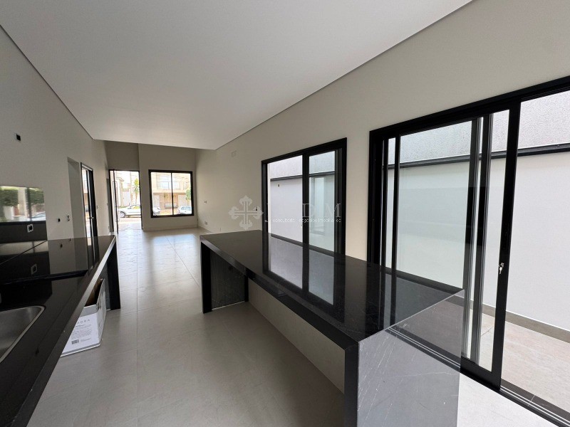 Casa de Condomínio à venda com 3 quartos, 200m² - Foto 5