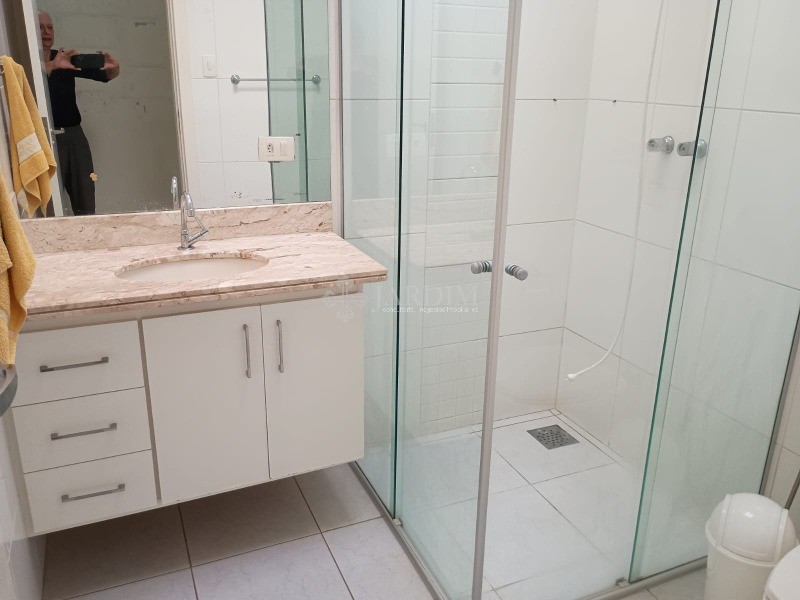 Casa à venda com 3 quartos, 200m² - Foto 10