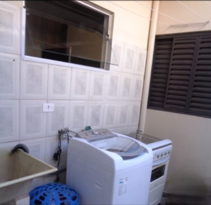 Casa à venda com 3 quartos, 125m² - Foto 14