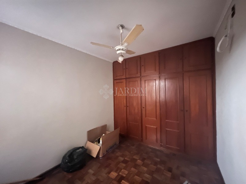 Casa para alugar com 2 quartos, 125m² - Foto 16