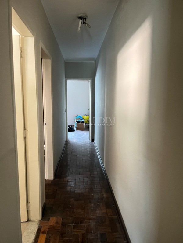 Casa para alugar com 2 quartos, 125m² - Foto 13