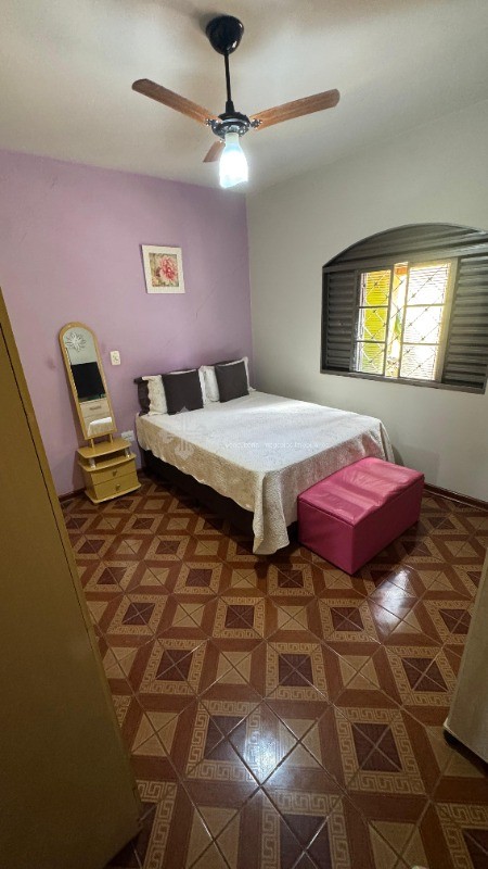 Chácara à venda com 3 quartos, 1000m² - Foto 14